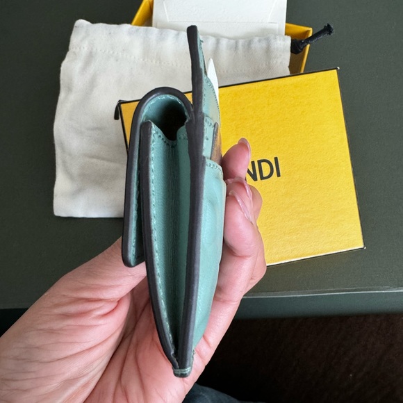 Fendi card holder mint green - Picture 4 of 6